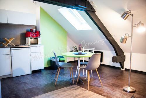 La Maison De L�on Apartments - Studio