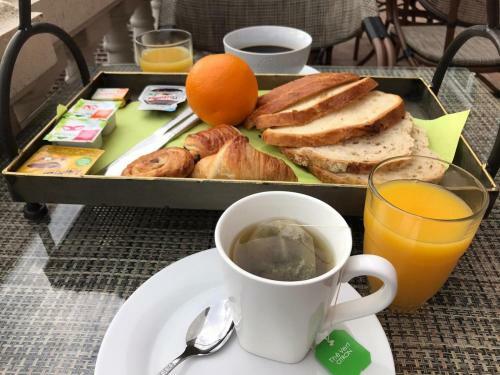 Bed & Breakfast La Villa Perroy