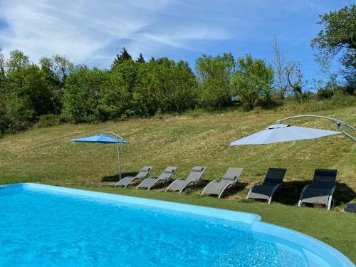 Ch�teau Des Loups - Les C�dres Bleus