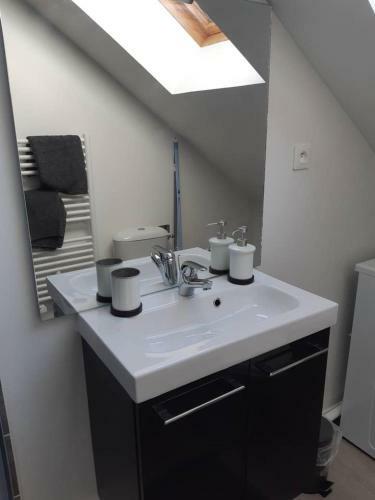Apartamento Elbeuf F2 Sweet Home Combles Netflix Wifi