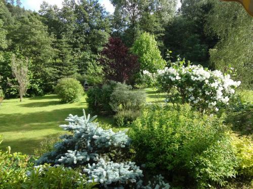 Bed & Breakfast Chambre Et Table D'h�tes Du Chant Des Sources