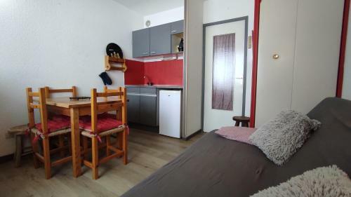 Apartamento Studio 4 Pers Le Sauze Pied Des Pistes de Ski