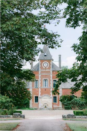 Hostal Ch�teau Du Domaine Du R�veillon