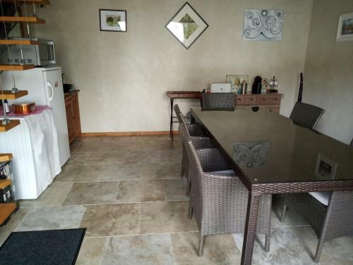 Hostal Les Attelages De La Fontaine