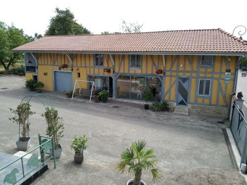 Hostal Les Attelages De La Fontaine