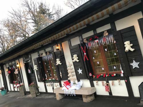 Bed & Breakfast La Long�re Piscine&spa Priv�