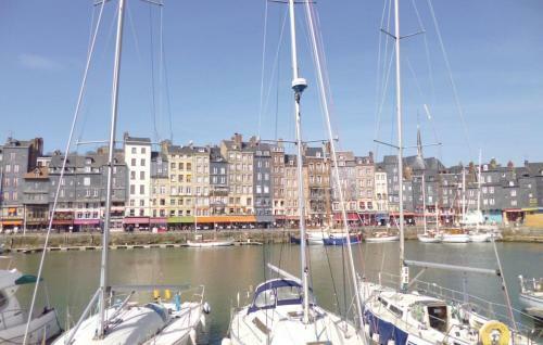 Maison De Style Normand