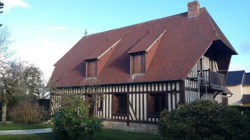 Maison De Style Normand