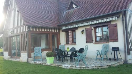 Maison De Style Normand