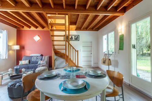 Le Chalet � La Mer