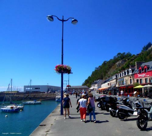 La Maison Bleue - Cap Houses