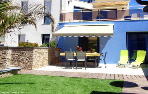 La Maison Bleue - Cap Houses
