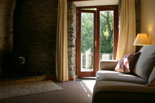 Troedyrhiw Holiday Cottages
