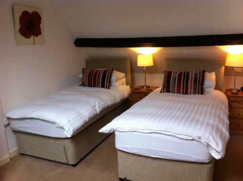Hostal Burcott Mill Guesthouse