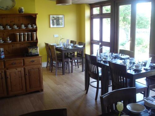 Hostal Burcott Mill Guesthouse