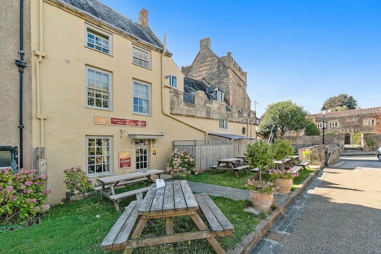 Hotel The Ancient Gatehouse