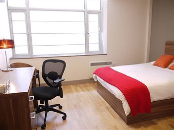 Britannia Study Hotel