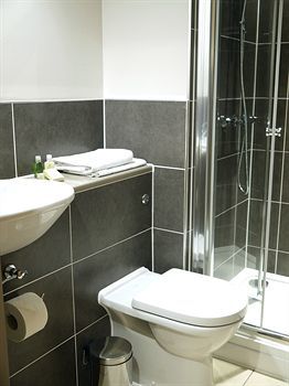Britannia Study Hotel
