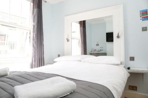 Churchill Brighton Apartments