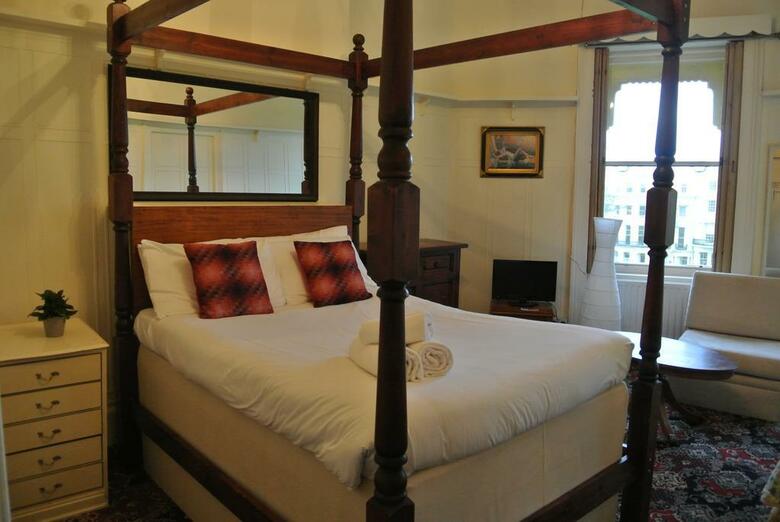 Brunswick Square Hotel