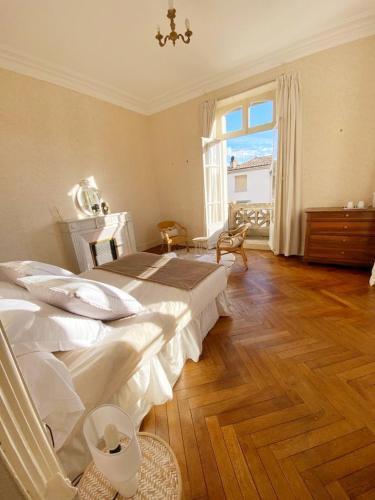Hostal La Maison D'h�tes Du Chapelier