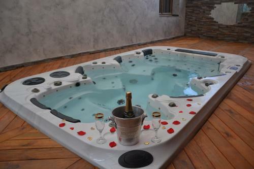 Apartamento Appartement Romantique L'escapade Jacuzzi