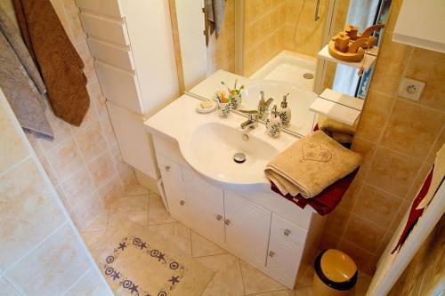 G�te Des Pr�s De La Douce
