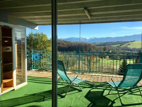 Apartamento G�tes De La Maison Bleue D'estialescq