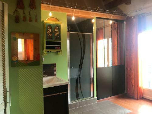 Apartamento G�tes De La Maison Bleue D'estialescq