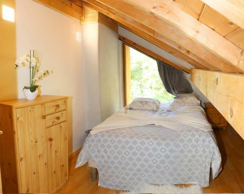 Hostal Chalet Savoyard Balcon De Villy