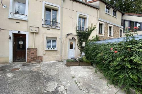 Apartamento Studio De Charme - Calme, Discret & Cosy - 3' Rer