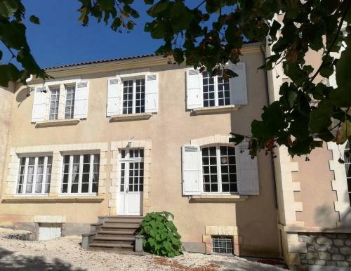Vue Du Chateau Gite Apartment