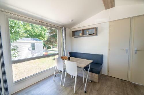 Camping Les Gorges Du Chambon