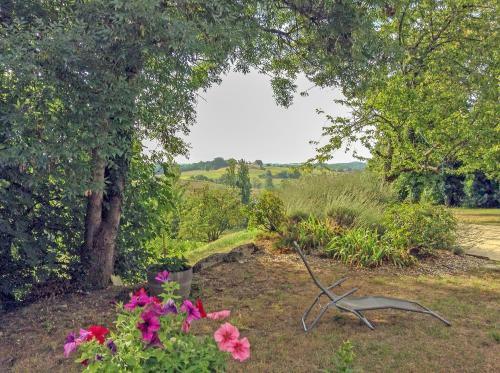 Tranquil 1 Bed Gite Walking Distance To Eymet
