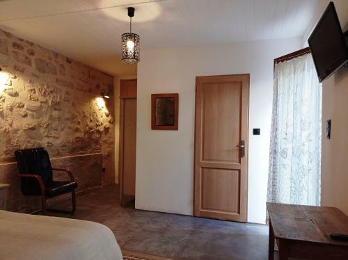 Hostal Chambre Ind�pendante Centre Village