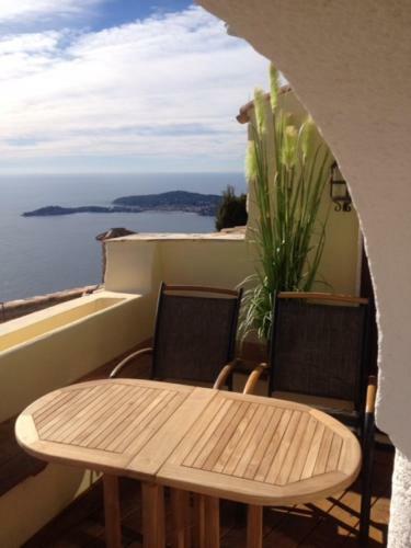 Romantic Hideaway Eze/ Monaco With Spectacular Sea View