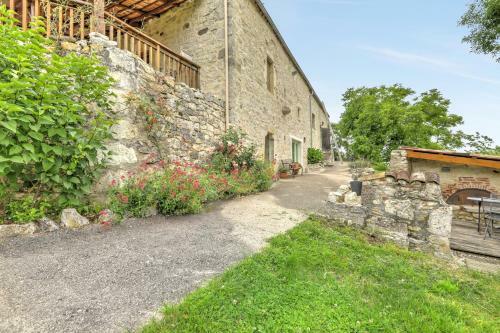 Le Mas Des Papillons B&B
