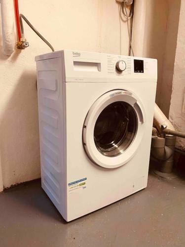 L'industrie de Marie - Comme C'est Tout B�tes !