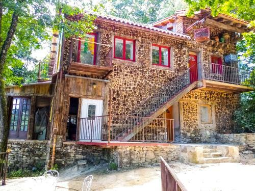 2 G�tes - 5 � 20 Pers - Domaine Des Loubi�res