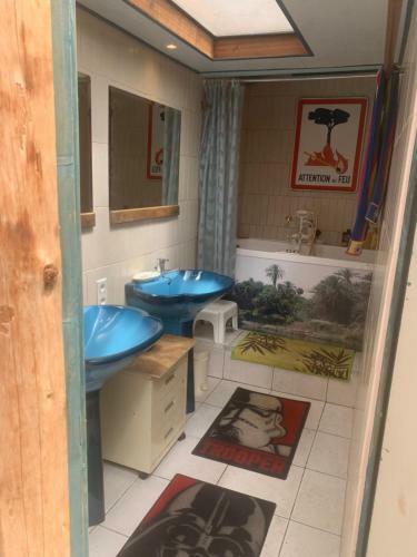 2 G�tes - 5 � 20 Pers - Domaine Des Loubi�res