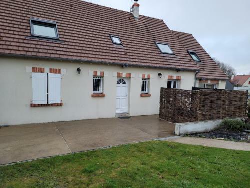 G�te �vasion Idyllique � L'�tage Pr�s Zoo-chateaux