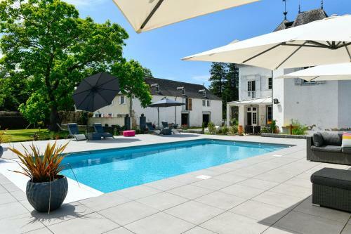 Hostal Chateau De Heaas