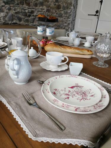 Hostal Chateau De Heaas