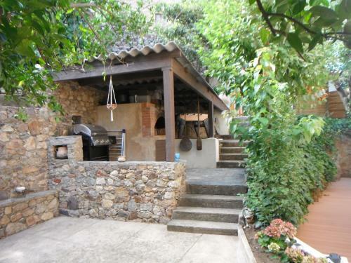 Casa Leca de Caract�re Piscine Chauff�e Priv�e Class�e 4 �toiles