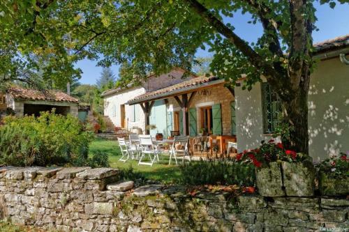 Bed & Breakfast Alabrena