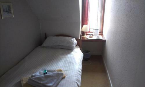 Hostal Highland Guest House