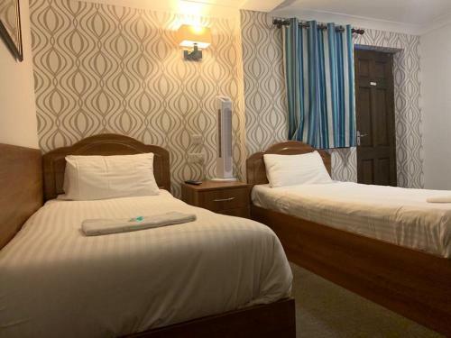 Hostal Twickenham Guest House