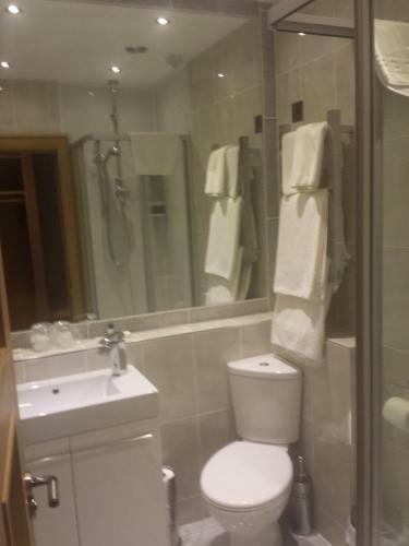 Hostal The Royal Hotel