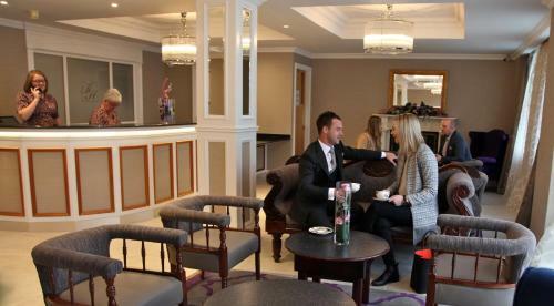 Hostal The Royal Hotel