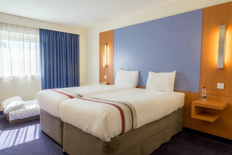 Hotel Ramada London North